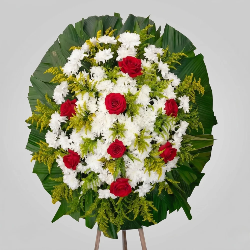 Coroa de flores clássica e sofisticada